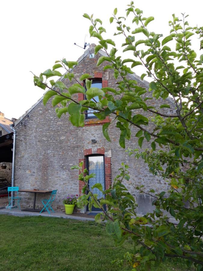 Chez Mario Apartamento Saint-Pierre-Église Exterior foto